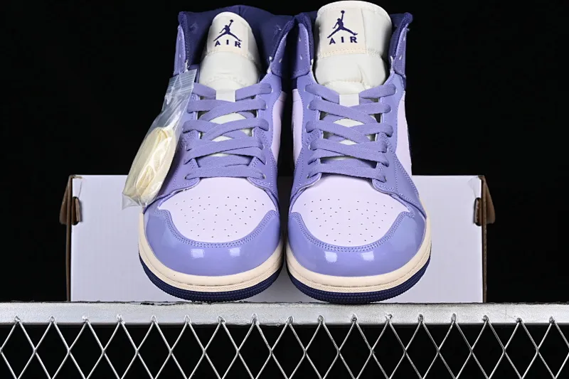 All categories Air Jordan Jordan series basketball shoes Air Jordan 1 Mid Air Jordan 1 Mid "Sky Purple" AJ1 Joe 1 various purple Chinese casual sneakers DZ3745-500